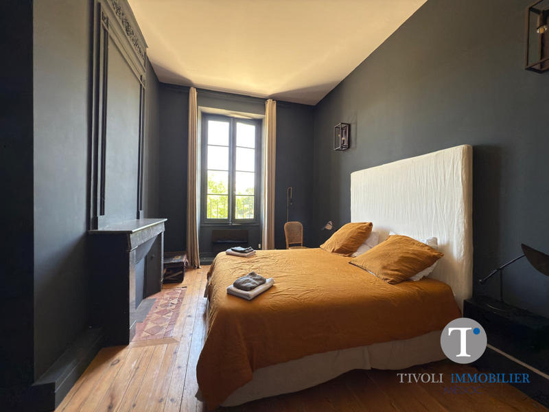 Maison ancienne - 490 m² - 12 pièces