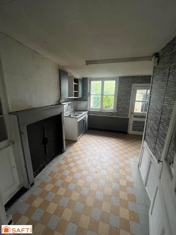 Maison - 140 m² - 5 pièces