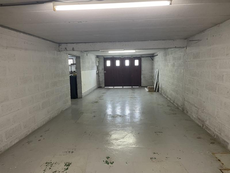 Maison - 99 m² - 4 pièces