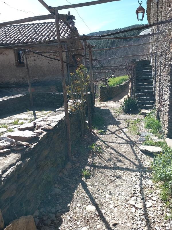 Maison de village - 60 m² - 2 pièces