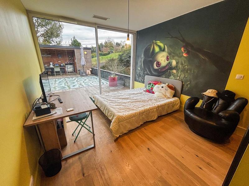 Villa - 200 m² - 6 pièces