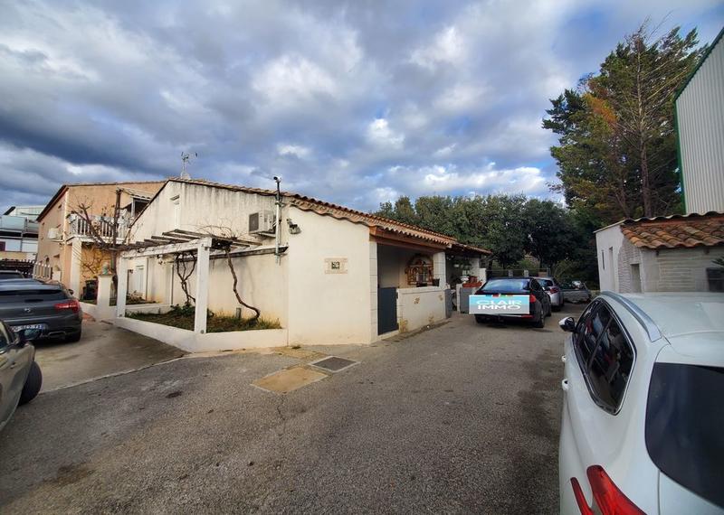 Maison - 494 m² - 20 pièces