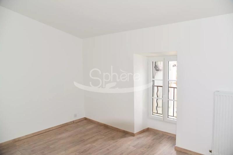 Appartement - 82 m² - 5 pièces