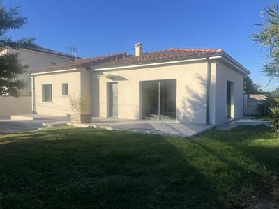 Maison - 92 m² - 4 pièces