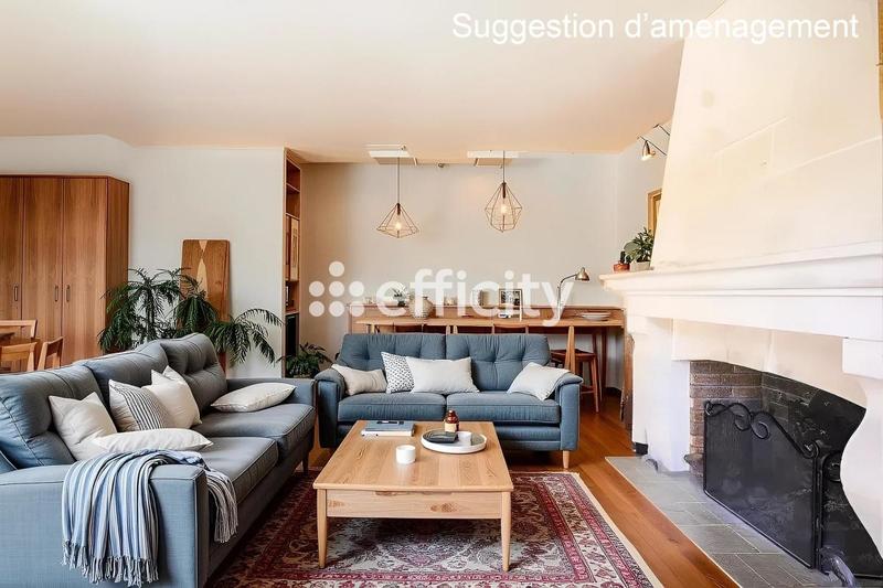 Maison - 330 m² - 7 pièces