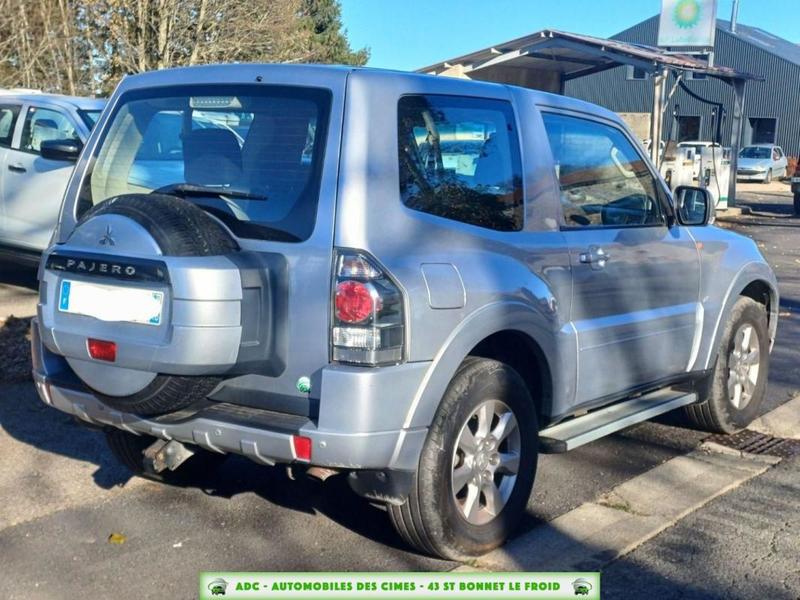Mitsubishi Pajero III (2) 3.2 Di-D 200 Intense B Meca 3ptes
