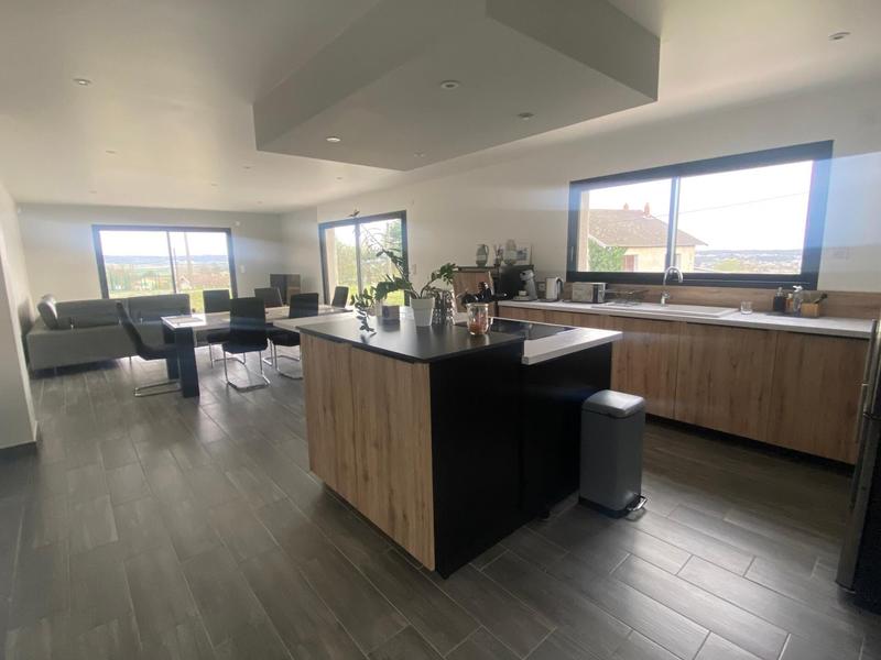 Maison - 109 m² - 4 pièces