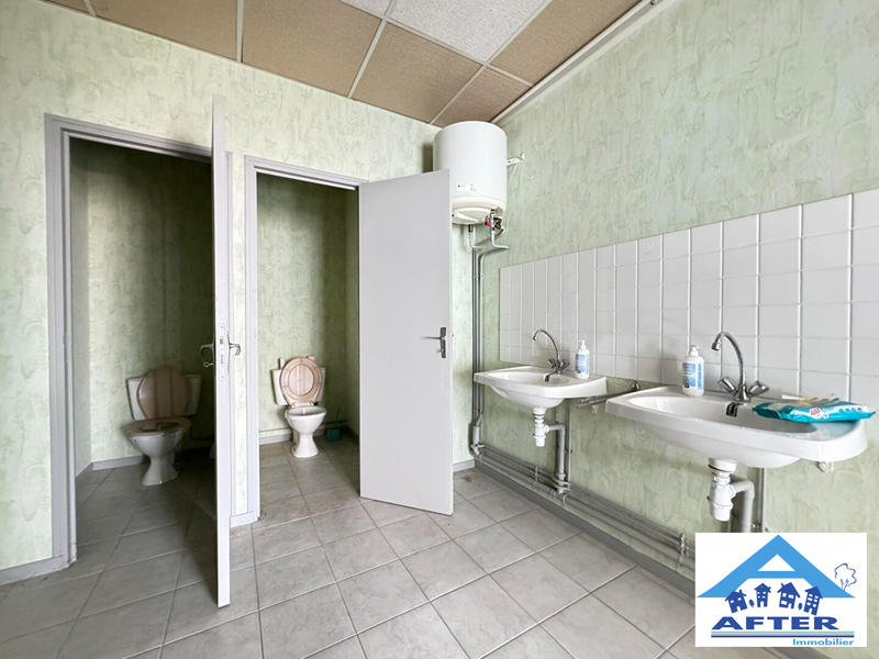 Bureau - 201 m² - 2 pièces