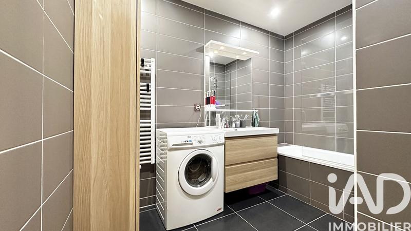 Appartement - 75 m² - 4 pièces