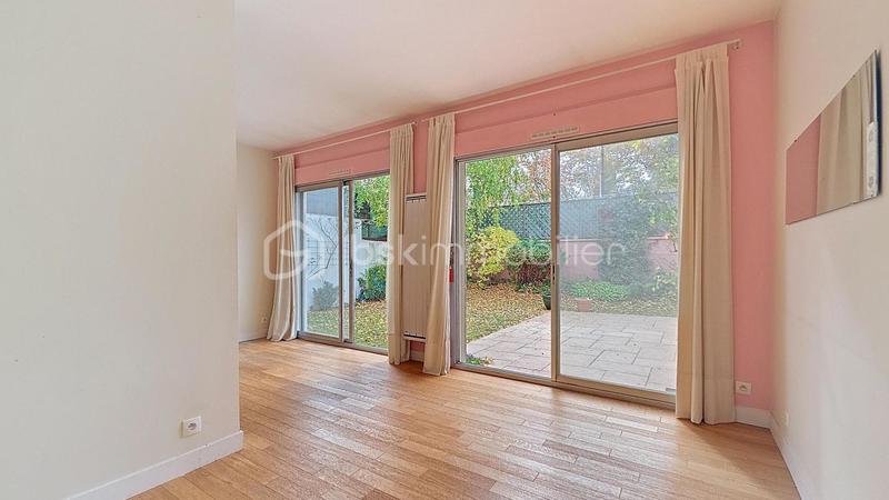 Pavillon - 120 m² - 5 pièces