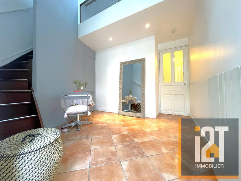 Appartement - 145 m² - 7 pièces