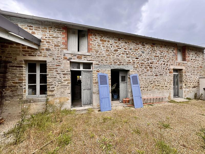 Maison - 200 m² - 4 pièces