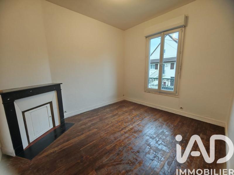 Maison - 104 m² - 4 pièces