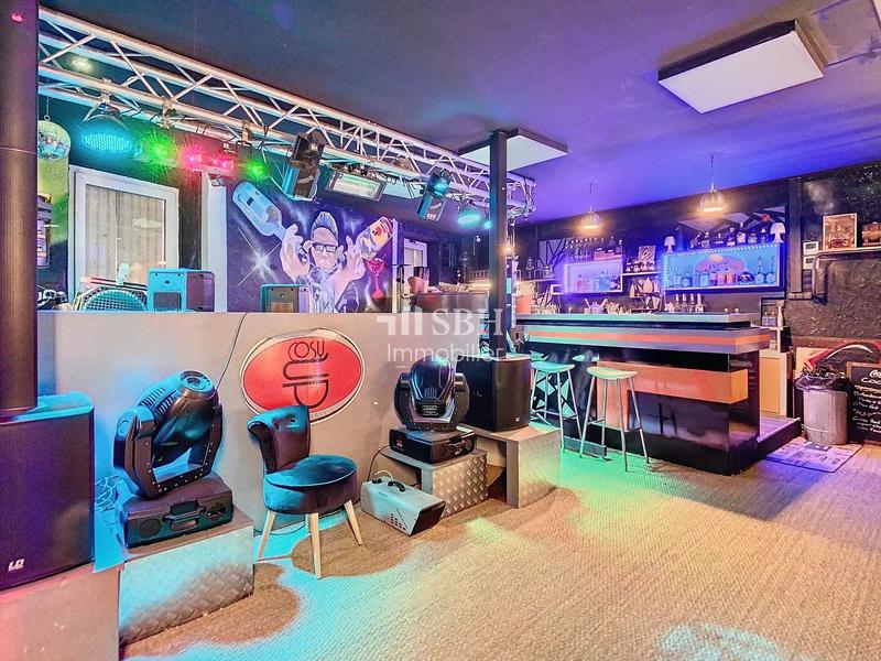 Fonds de commerce - Magasins - 350 m²