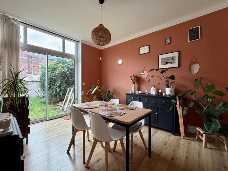 Maison - 83 m² - 4 pièces