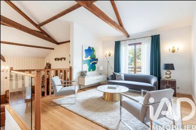 Maison de maîtres - 98 m² - 4 pièces