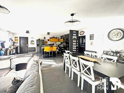 Maison - 130 m² - 7 pièces