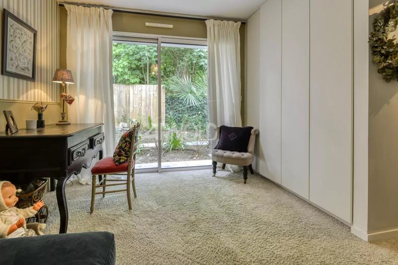 Maison - 191 m² - 8 pièces