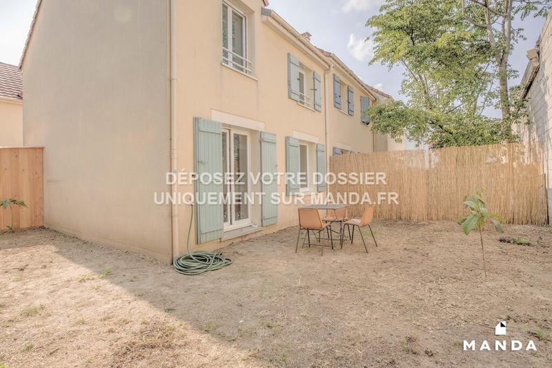 Chambre - 9 m² - 4 pièces