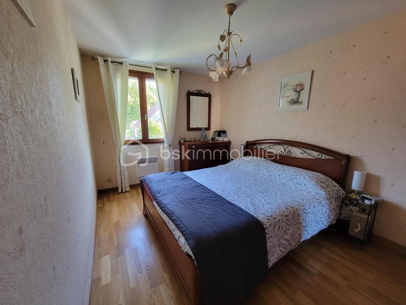 Maison - 92 m² - 5 pièces