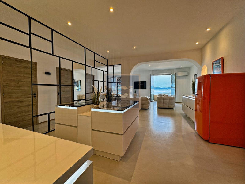 Appartement - 135 m² - 4 pièces