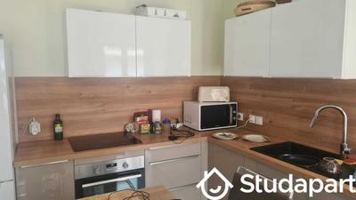 Chambre - 9 m² - 1 pièce