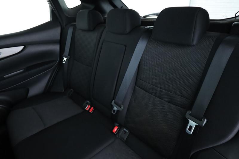 Nissan Qashqai 1.5 dCi n-Connecta 110 ch