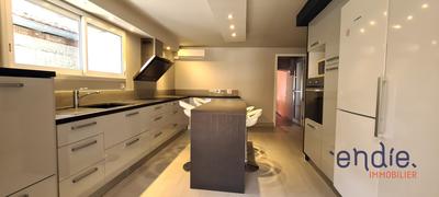 Maison de ville - 120 m² - 5 pièces