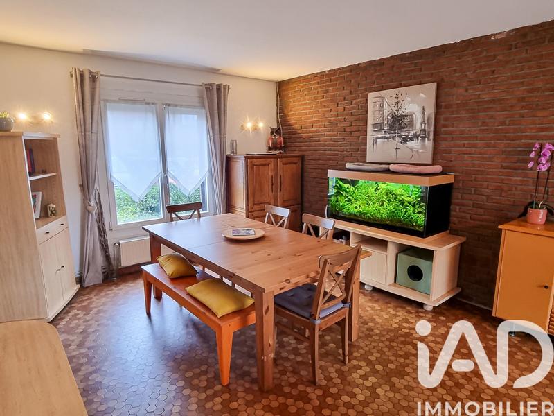 Maison - 94 m² - 5 pièces