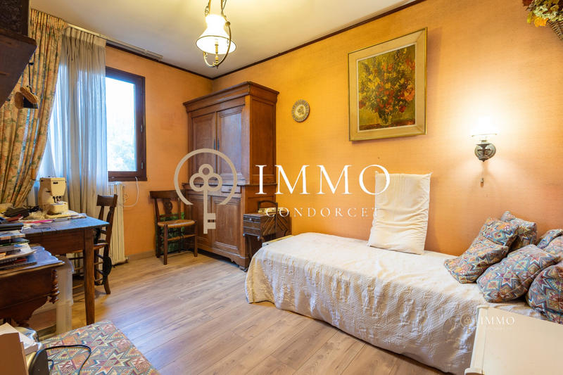 Maison - 130 m² - 8 pièces