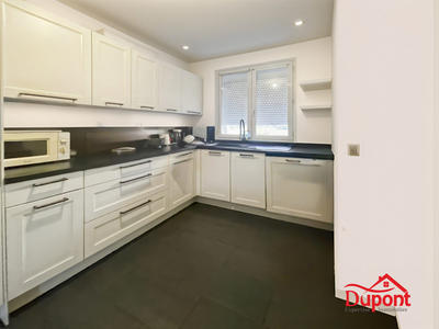 Maison - 94 m² - 4 pièces