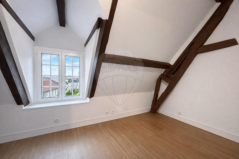 Immeuble - 66 m² - 4 pièces