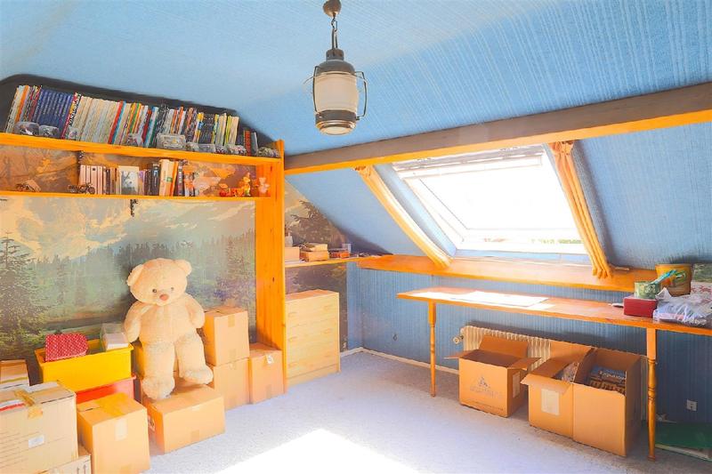 Maison - 95 m² - 6 pièces