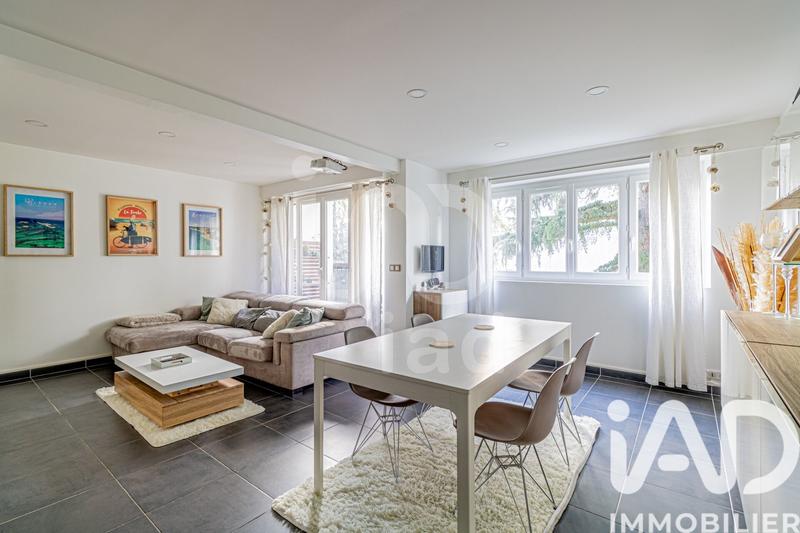 Appartement - 85 m² - 5 pièces