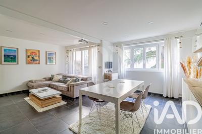 Appartement - 85 m² - 5 pièces