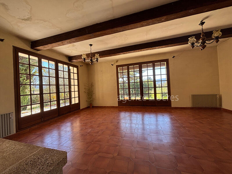 Maison - 144 m² - 5 pièces