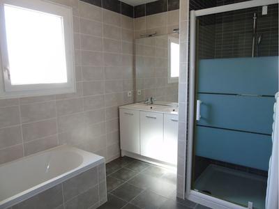 Maison traditionnelle - 90 m² - 4 pièces