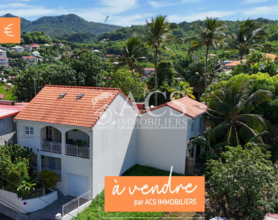 Maison - 177 m² - 8 pièces