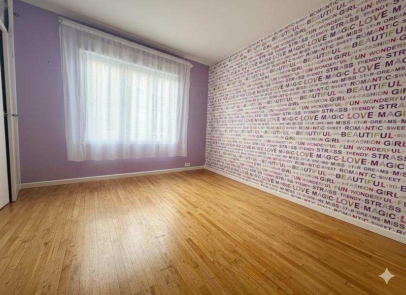 Maison traditionnelle - 150 m² - 6 pièces