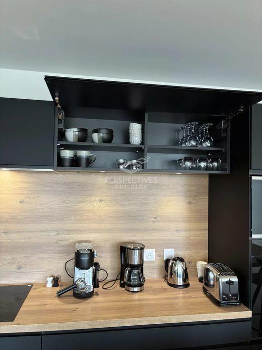 Appartement - 103 m² - 5 pièces