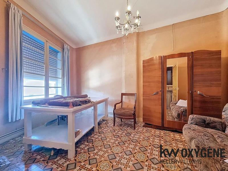 Maison de maîtres - 185 m² - 6 pièces