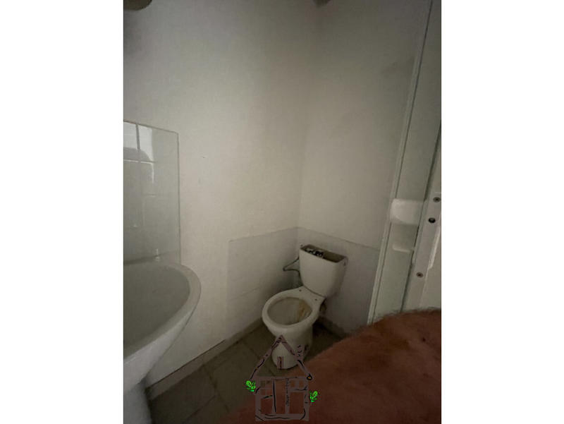 Local commercial - 22 m² - 1 pièce