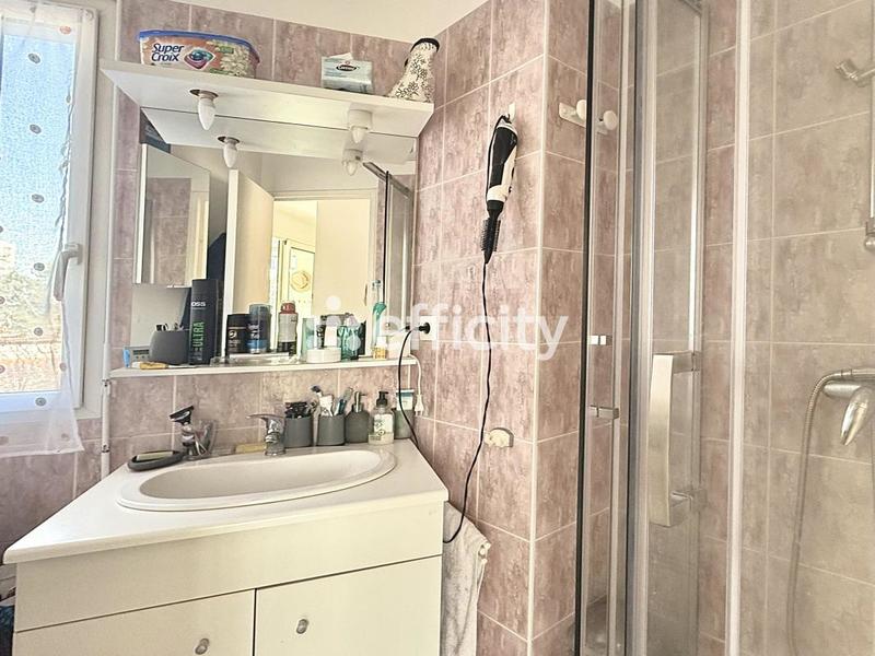 Appartement - 56 m² - 3 pièces