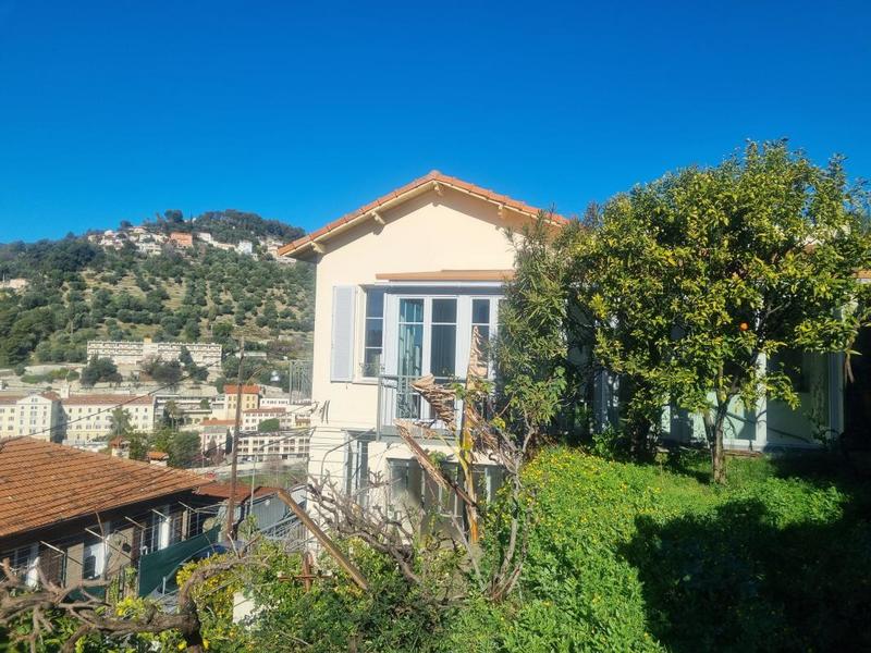 Maison de ville - 102 m² - 6 pièces