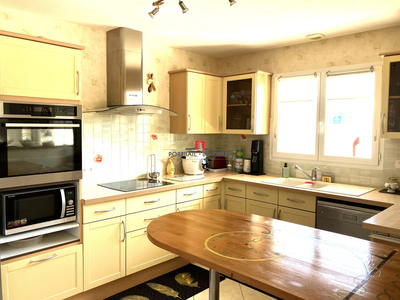 Maison contemporaine - 200 m² - 8 pièces