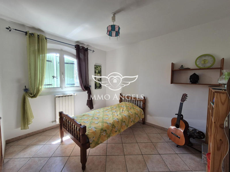 Maison - 137 m² - 6 pièces