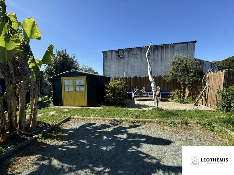 Maison - 184 m² - 5 pièces