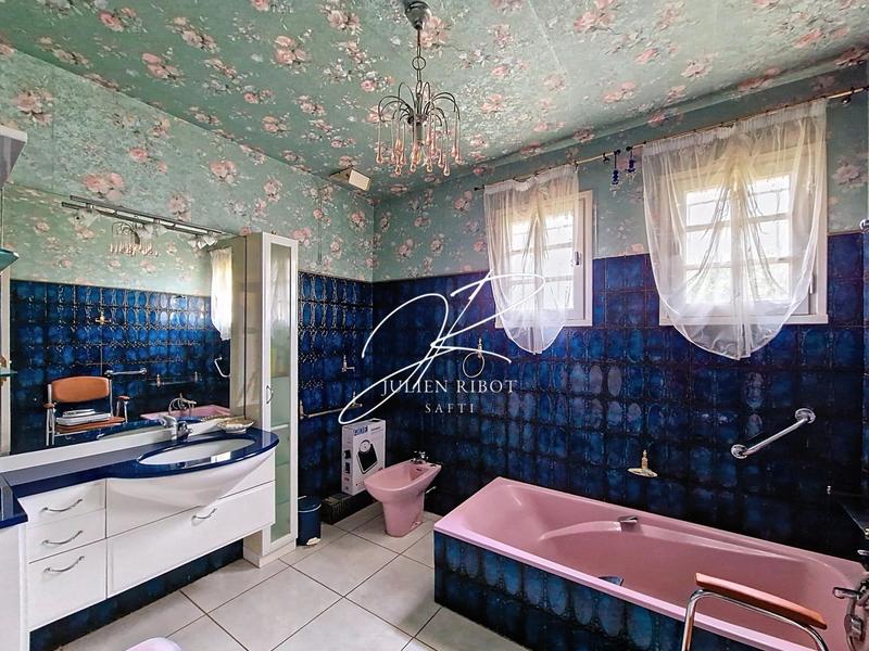 Maison - 131 m² - 4 pièces