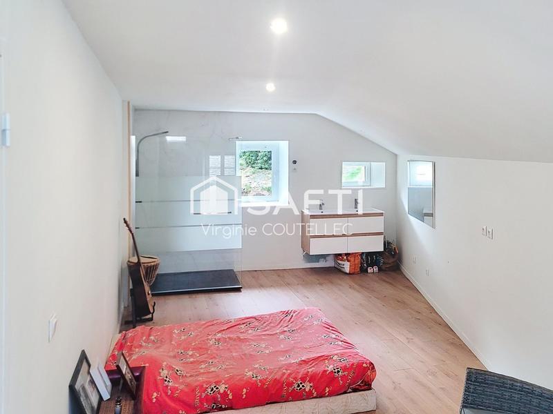 Maison - 157 m² - 7 pièces