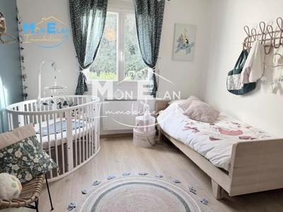 Maison - 98 m² - 5 pièces